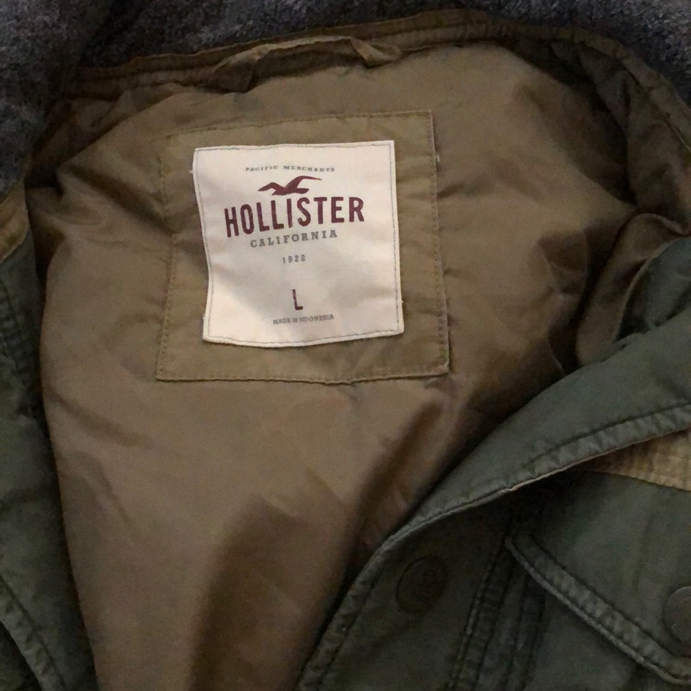 Hollister Jacket - Picture 2 of 2